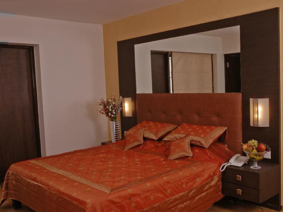 Arpanaa Hotel Тируваннамалай Экстерьер фото
